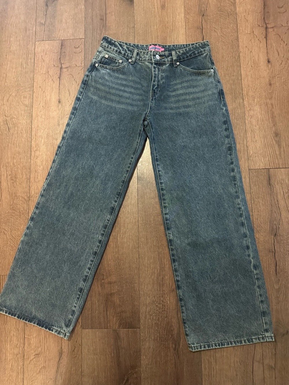 Edikted Washed Blue Denim Jeans - Classic Five-Pocket